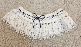 Vintage Handmade Crocheted White Collar Circa 1930s Navy Blue String Pul... - $243.36 MXN