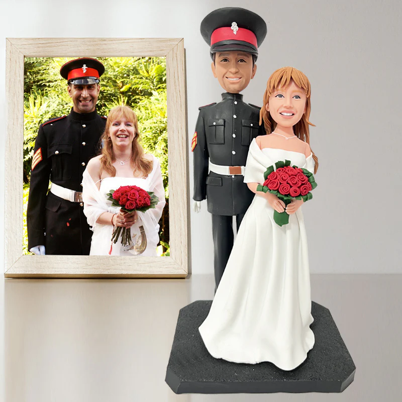 Bobblehead Wedding Cake Topper – Funny Bride &amp; Groom,Valentine’s Day Gift - $3,008.10 MXN+
