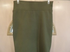 LuLaRoe Cassie Skirt L Knee Length Unlined Pull on Green - £6.64 GBP