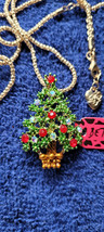 New Betsey Johnson Necklace Christmas Tree Green Holiday Festive Collectible - £11.98 GBP