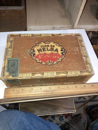 Primary image for Antique vintage cigar box Flor de Melba
