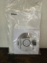 New Nikon D5200 English &amp; Spanish Camera User Reference Manuals  &amp; CD Disc - $42.06 CAD