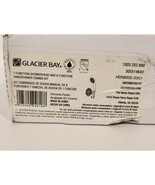 Glacier Bay 6-spray 5.5 in. Dual Shower Head and Handheld Shower Head in... - $734.82 MXN