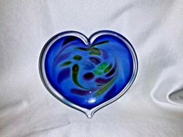 Glass Eye Studio Affection Blue Heart Paperweight Trinket Dish 726  - £31.13 GBP