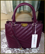 NWT  Liz Claiborne Nadia Burgundy Quilted Shoulder/Crossbody/Purse/Handb... - $27.95