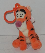 Disney Parks Exclusive Tigger 2&quot; plush stuffed CLIP toy Rare HTF - £7.53 GBP