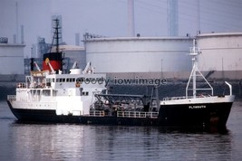 SQ0792 - Shell Coastal Tanker - Plymouth , built 1972 - photograph 6x4 - £1.99 GBP
