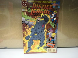 L5 DC COMIC JUSTICE LEAGUE INTERNATIONAL ISSUE 63 APRIL 1994 IN GOOD CON... - $2.18