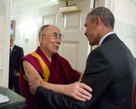 President Barack Obama greets His Holiness Dalai Lama at White House Photo Print - £6.81 GBP+