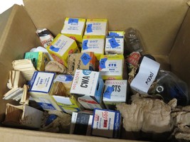 Vintage Projector Bulbs Lot of 33 Sylvania, General Electric - Blue Top NOS - $922.54 MXN