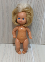 Vintage 1976 Mattel Barbie Heart Family Baby 4.5&quot; Kelly Toddler Doll Blonde Hair - £5.05 GBP