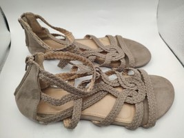 LC Lauren Conrad Brown Open Toe Flat Sandals Size 9 1/2 - £11.62 GBP