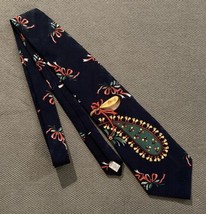 Vintage Wembley Christmas Tie - $215.11 MXN