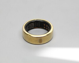 Oura Ring Gen3 Horizon Size 8 - Gold JZ90-51383-08 Ring Only image 4