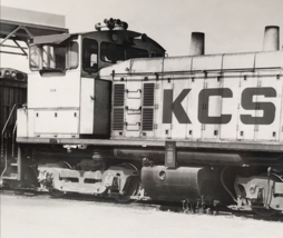 Kansas City Southern Railway KCS #1504 SW1500 Electromotive Train Photo - $9.49