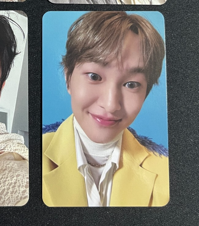 ONEW SHINEE Official MAKESTAR POB Photocard &#39;Poet | Artist&#39; Kpop Authentic - $10.02