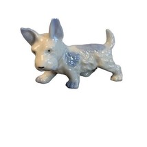 Vintage Blue and white Scottie Scottish Terrier porcelain dog figure - $11.88