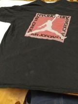 Nike Air Jordan JUMPMAN LOGO Black Red Square Men&#39;s Short Sleeve T-Shirt - Lg  - £15.82 GBP