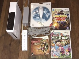 Nintendo Wii Console Bundle RVL-001  w/ Cables &amp; Controller Nunchuck And 3 Games - £58.08 GBP