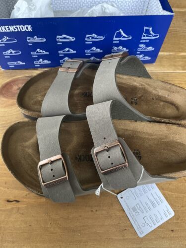 Birkenstock Arizona BS | Stone | EU 43 | US M10 | Regular Fit - $107.91