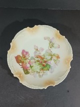 Antique German Porcelain Dessert Plate Scalloped Edge Handpainted Strawberries - £15.56 GBP