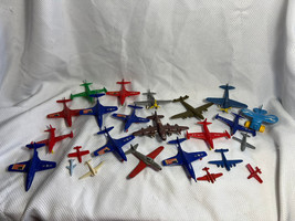 VTG Mixed Military Toy Plane Lot Tootsietoy Vikingplastic Thomas Toy Allison  - £31.65 GBP