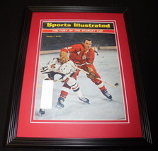 Leo Boivin Signed Framed 1966 Sports Illustrated Magazine Cover Red Wings - £62.57 GBP