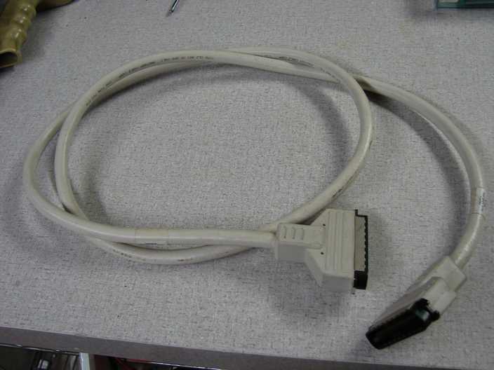 SCSI 1 cable 6' Unisys 3912 2395-002 - $8.91