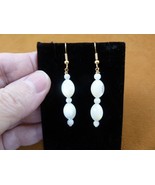 EE473-104) oval white Mother of pearl 2 bead gemstone gold tone dangle e... - $300.99 MXN