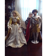 Danbury Mint Queen Guinevere and King Arthur dolls, 19&quot; tall with stand ... - $421.73