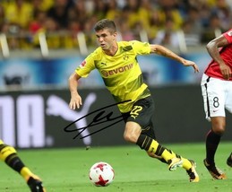 * Christian Pulisic Signed Photo 8X10 Rp Autographed Soccer Star ! - £15.97 GBP