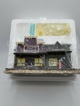 Hawthorne Village &quot;Pop&#39;s Drug Store and Barber Shop&quot; w/box and COA - £45.69 GBP