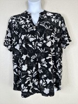 NWT Siren Lily Womens Plus Size 2X Blk/Wht Floral Mesh V-neck Top Short Sleeve - £16.76 GBP