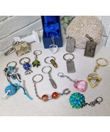 14 Rare Vintage Keyrings Keychains Charms Lot - Crystal Resin Metal Coll... - $120.31 CAD