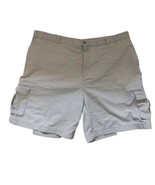 Walt Disney World Mens Cargo Shorts Size 44 Beige W Pockets Flat Front K... - $24.75 CAD