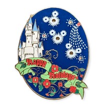 Walt Disney World Cinderella Castle Pin: Happy Holidays Mickey Fireworks - £32.09 GBP