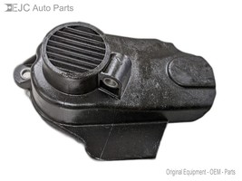 Water Pump Shield For 10-11 Audi A3  2.0 06H109121G - $454.88 MXN