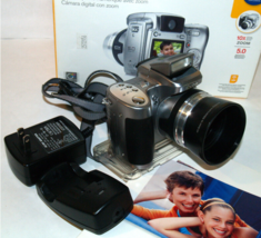 Kodak EasyShare Z740 5MP 10X Zoom Digital Camera with Accessories - £22.13 GBP