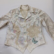 Women's Cream/Tan Floral Embroidered 4-Button Blazer Jacket Measured Chest 38" image 9