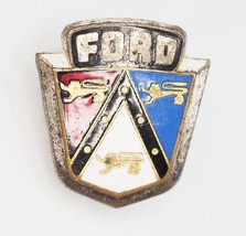 Ford Lion Crest Automobile Emblème Badge Broche Étiquette - £32.47 GBP