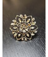 Vintage 1960s Sarah Coventry Gold Tone Floral Leaf Brooch Pin Signed - $36.77 CAD