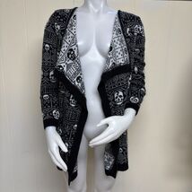 Hot Topic Cardigan Sweater Skull Bones Fair Isle Black White Size M Open... - $31.00