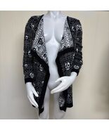 Hot Topic Cardigan Sweater Skull Bones Fair Isle Black White Size M Open... - $563.50 MXN
