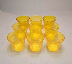 Vintage Oatmeal 3 Inch Plastic Tumbler Cups Lot of 9 Yellowish orange - £38.92 GBP