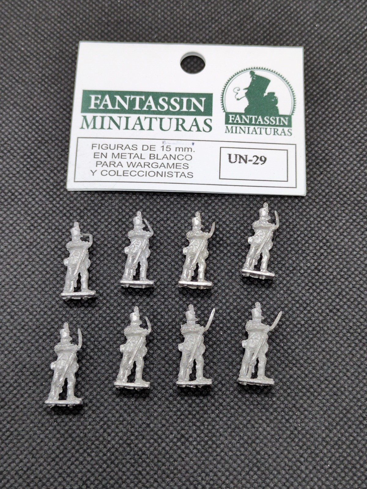 Fantassin Infantry Holding Rifles 15mm Metal Miniatures UN-29 - $19.79