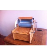 Deluxe model manual brother drum wool carder - $12,338.05 MXN