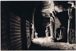 Postcard Grotto Of 10000 Buddhas In Cave No. 133 Northern Wei Dynasty China - £3.81 GBP