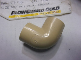 Charlotte Pipe &amp; Foundry 3/4&quot; slip elbow FlowGuard Gold CPVC 2 pieces - $161.10 MXN