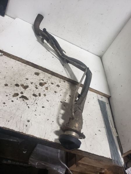 TRIBUTE   2006 Fuel Filler Neck 721123    - $198.90