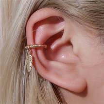 18K Gold-Plated Feather Charm Ear Cuff - £7.86 GBP